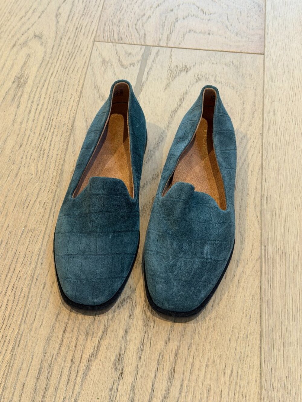Vionic Willa 2.0 Suede Loafer